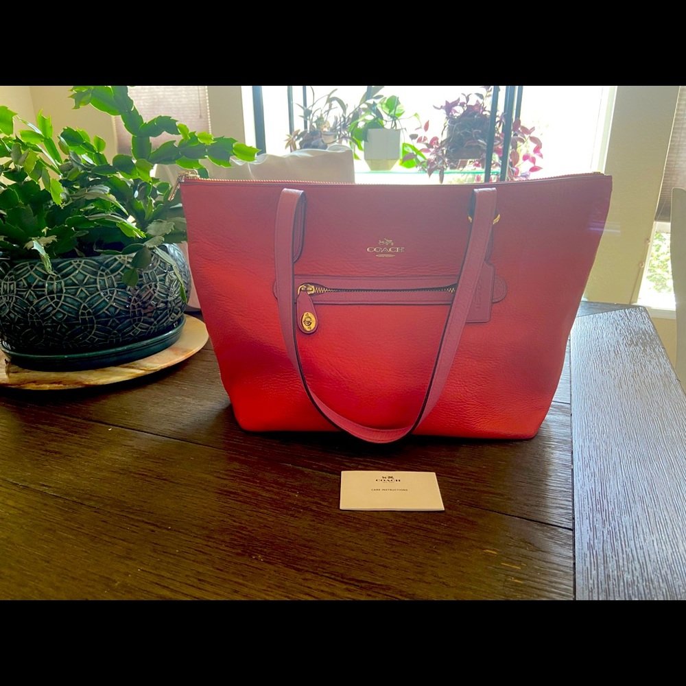 Coach purse